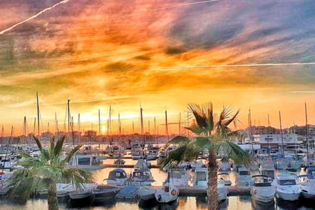 Апартаменты Piso Centro Ciudad Club Nautico Торевьиа Экстерьер фото