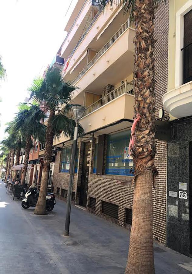 Апартаменты Piso Centro Ciudad Club Nautico Торевьиа Экстерьер фото